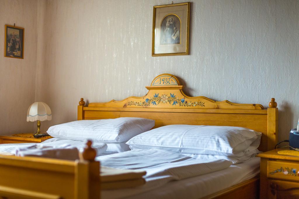 Gasthof Pension St. Wolfgang Kirchberg am Wechsel Luaran gambar